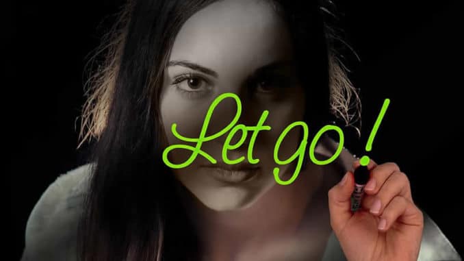 frau-gesicht-loslassen-woman