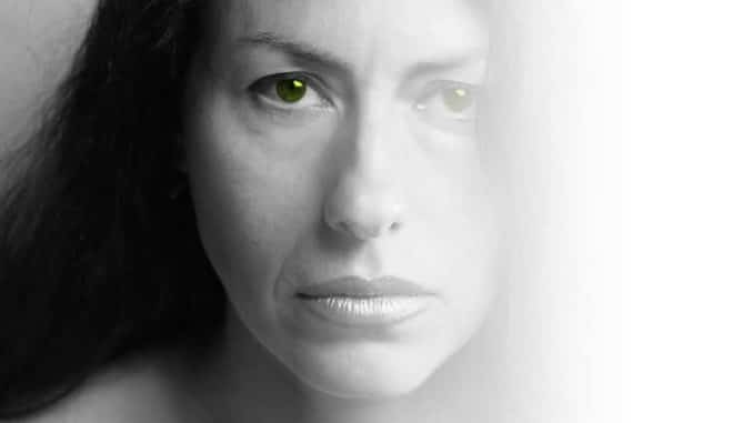 gesicht-frau-ausblenden-face