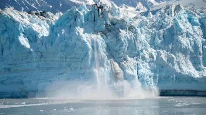 Eisberg-schmelzen-alaska