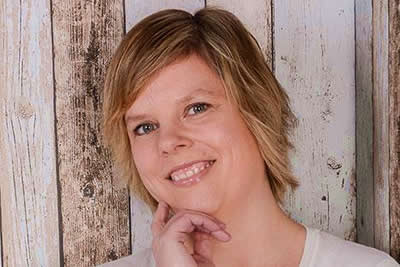 portrait-yvonne-Sebestyen