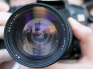 Angst-fotografiert-zu-werden-Fotoshooting-Fotosession-Kamera-Linse-camera