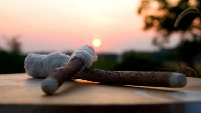 schamane-trommel-tribal