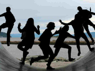 menschen-tunnel-gesellschaft-zyklen-friendship