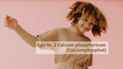 Schüßler Salz Nr. 2 für Knochen frau