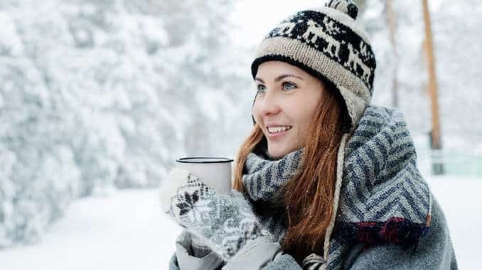 Frau-schnee-Natur-girl