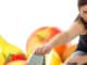 frau dehnung uebung obst