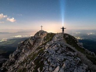 mann-berg-wesentlich-mountains