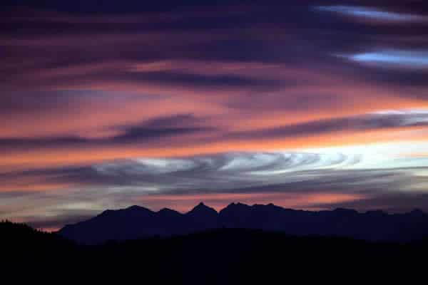 Mythische Visionen für die Zukunft waltraud hoenes berge licht