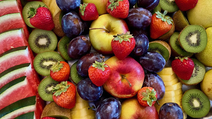 Obst bunt gesund copyrights Sirovita