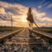 gleise frau weg railroad line