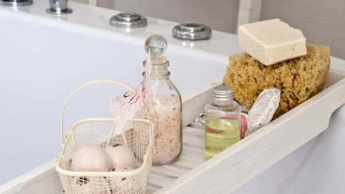 badewanne Kosmetik bath salts