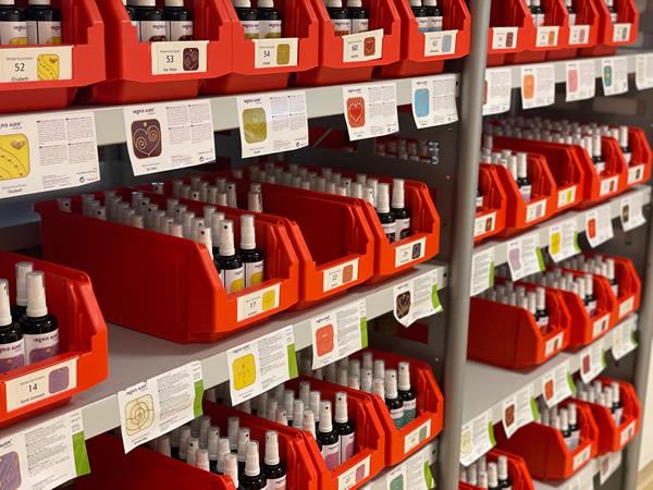 Engel-Aura-Essenzen von Ingrid Auer werden weltweit versandt